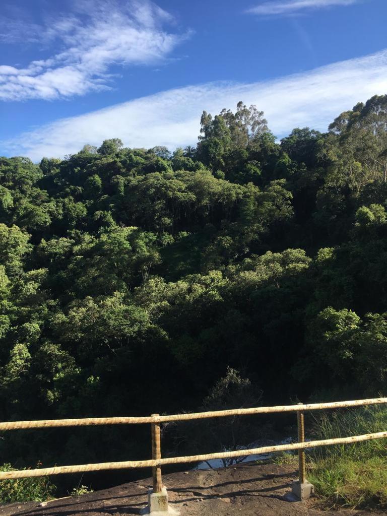 Pousada Som Das Aguas Bueno Brandao Bagian luar foto